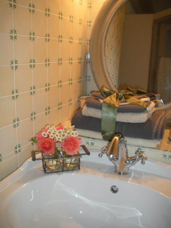Bed and Breakfast Ferme Saint Joseph Le Fousseret Zimmer foto